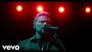 PEDRO CAPÓ ESTRENA SU NUEVO TEMA “ADIÓS”