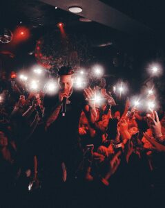 ROA LANZA SU NUEVO TEMA “FANTASIA”