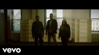 Romeo Santos, Monchy & Alexandra – Años Luz (Official Video)