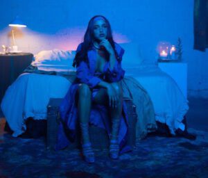 MARIAH ANGELIQ ESTRENA VIDEO PARA “TU CASTIGO”, DE SU NUEVO Y EXITOSO EP ‘NORMAL’