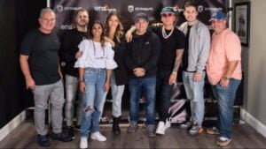 COSCULLUELA ¨EL PRINCIPE¨ FIRMA CONTRATO CON ONErpm