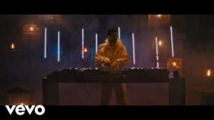 Alok, Luis Fonsi, Lunay ft. Lenny Tavárez, Juliette – Un Ratito (Official Video)