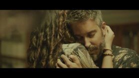 Chacal – Cuando Llora Un Corazón [Official Video]