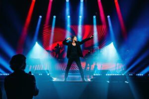 DAVID BISBAL DESATA LA LOCURA EN EL CIERRE DE SUS 20 NOCHES EN EL UMUSIC HOTEL TEATRO ALBÉNIZ DE MADRID