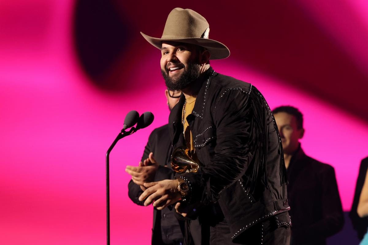 CARÍN LEÓN RECIBE SU SEGUNDO LATIN GRAMMY DE MANERA CONSECUTIVA