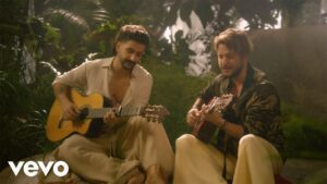 Manuel Carrasco Y Camilo – Salitre (Video Oficial)