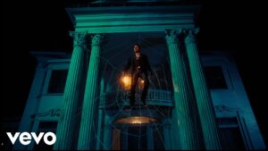 Letras y Video: Christian Nodal Y Peso Pluma – La Intención