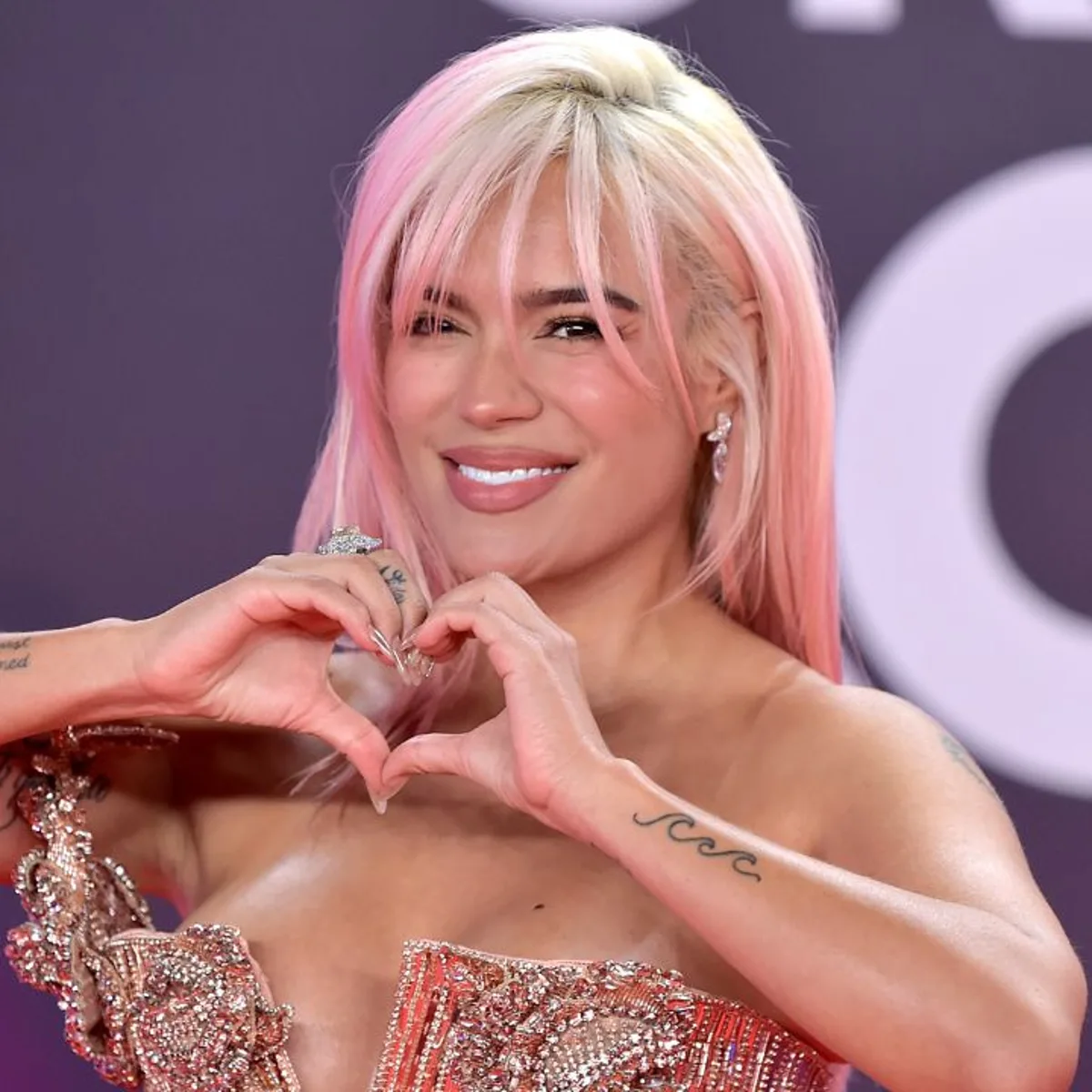 Karol G Será Homenajeada Como Mujer Del Año