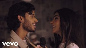 Mariangela Y Marcelo Rubio – X Si Acaso Quieres Regresar (Video)